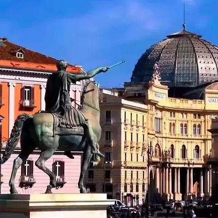 Apartamento Gradoni Di Chiaia 62 Nápoles