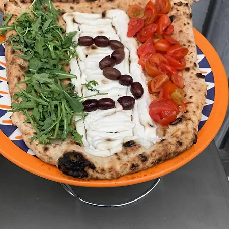 Gradoni Di Chiaia 62 Apartamento *