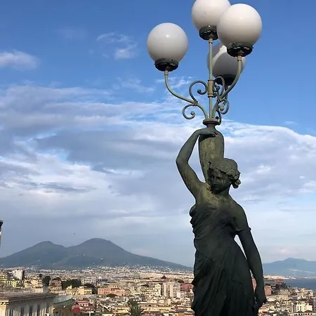 Appartement Gradoni Di Chiaia 62 Napels